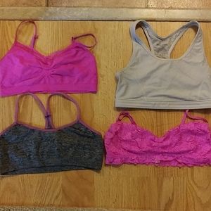 Sports bra lot! Size medium